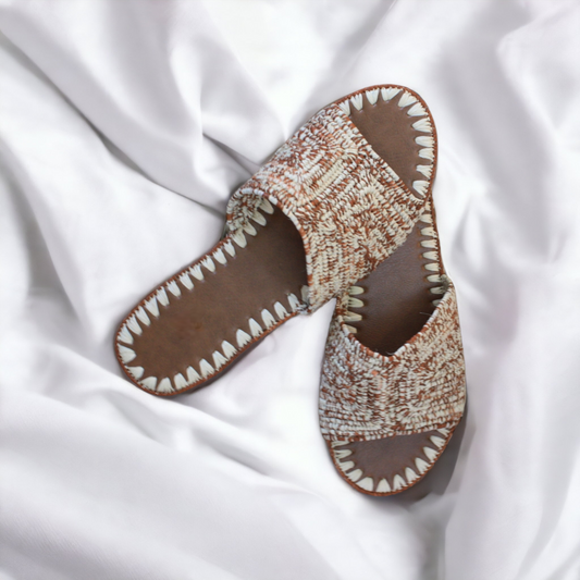 Handmade Moroccan raffia sandals by BerberSole