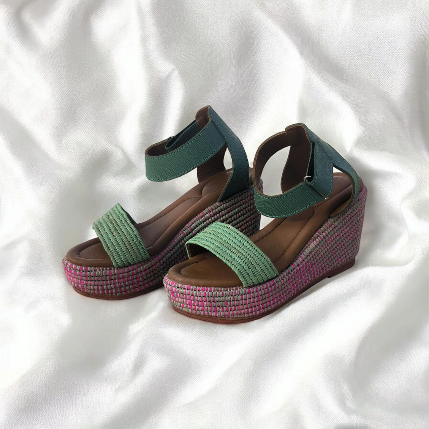 Green Rose raffia sandals Handwoven Moroccan Raffia Slippers | Elegant Indoor-Outdoor Wear