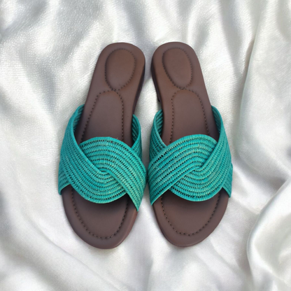 Handmade Women’s Sandals in Natural Raffia Fiber