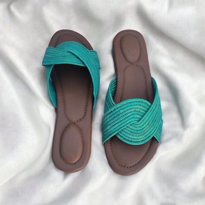 Handmade Women’s Sandals in Natural Raffia Fiber
