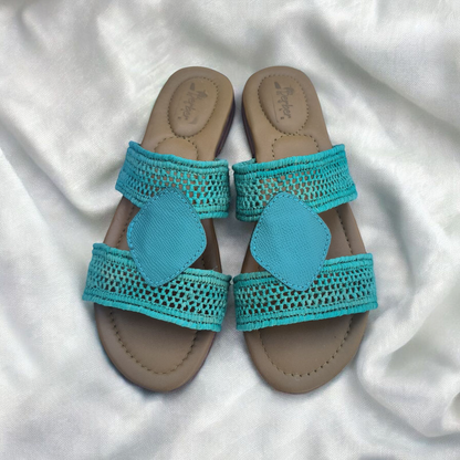 Timeless Step sandals – Handwoven Moroccan Raffia Slippers