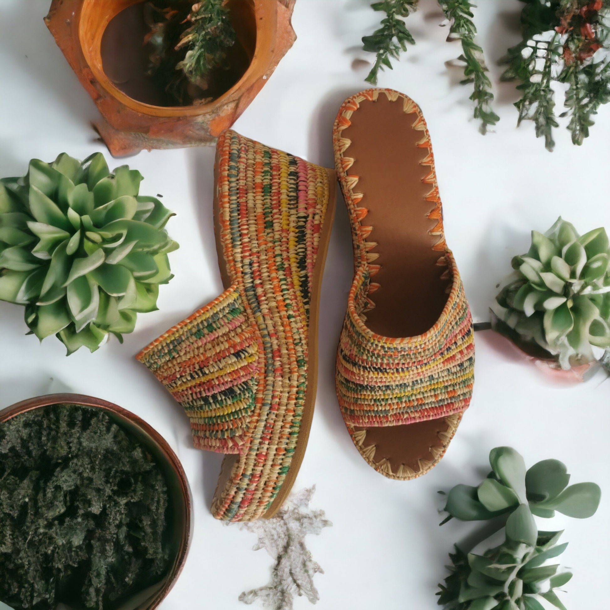 Handmade Moroccan raffia sandals by BerberSole