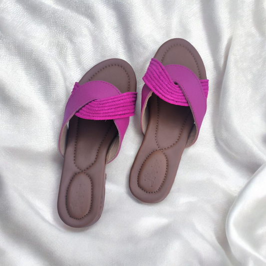 Noor sandals – Handwoven Moroccan Raffia Slippers