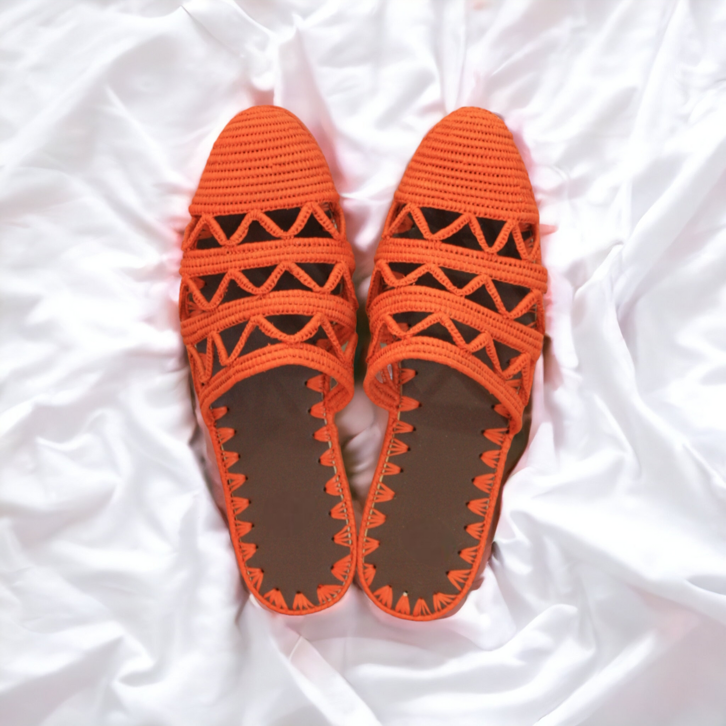 Handmade Moroccan raffia sandals by BerberSole