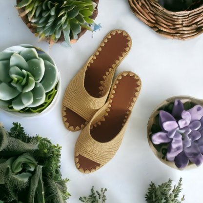 Handmade Moroccan raffia sandals by BerberSole