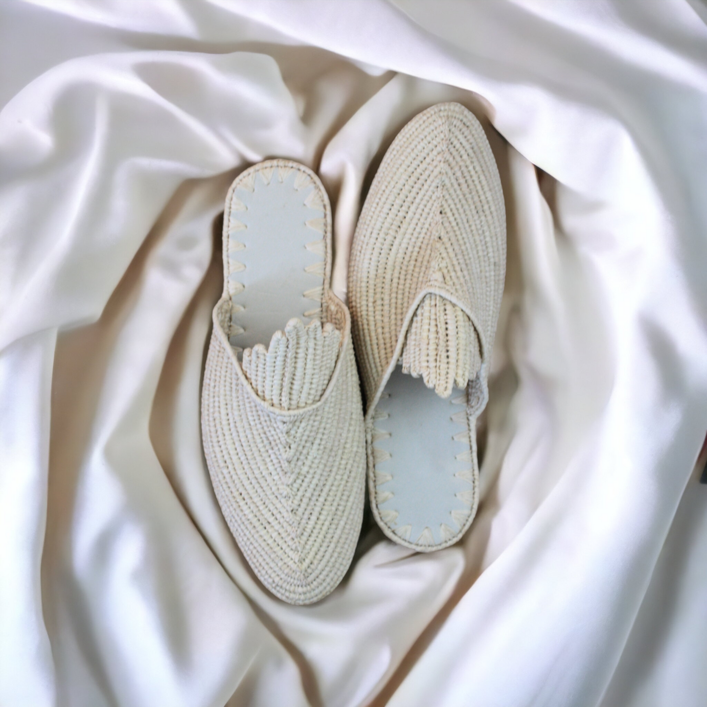 Handmade Moroccan raffia sandals by BerberSole